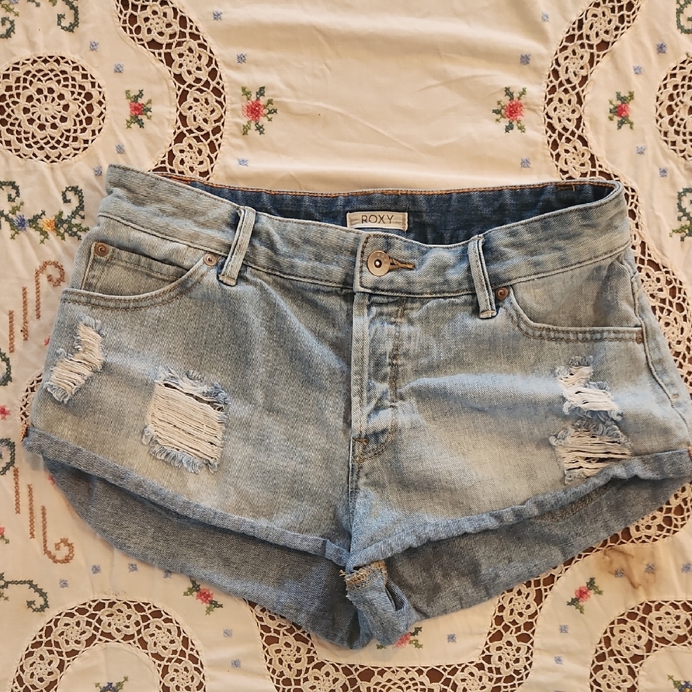 Roxy Blue Distressed Jean Shorts Size 26"